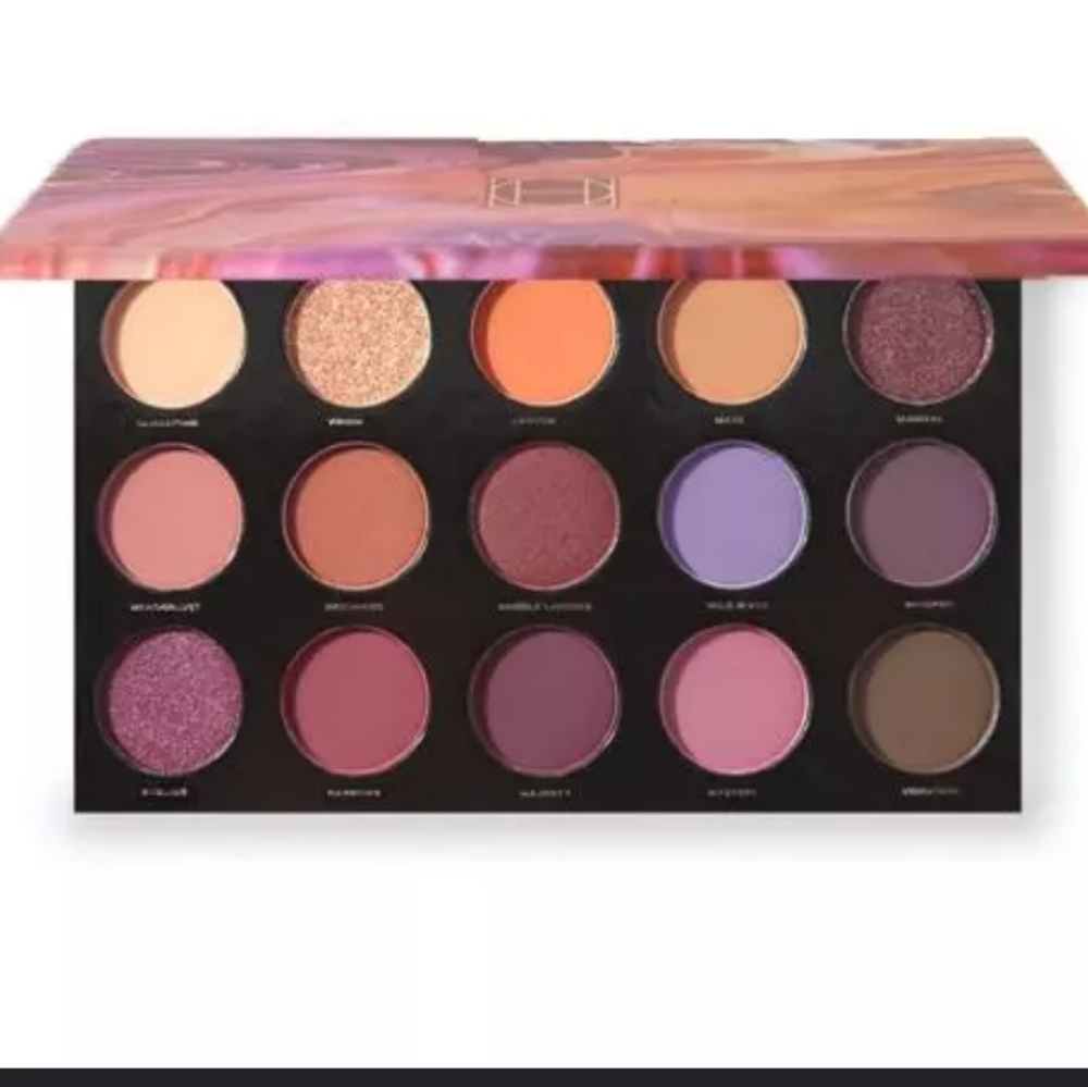NWT Hipdot Zion Palette
